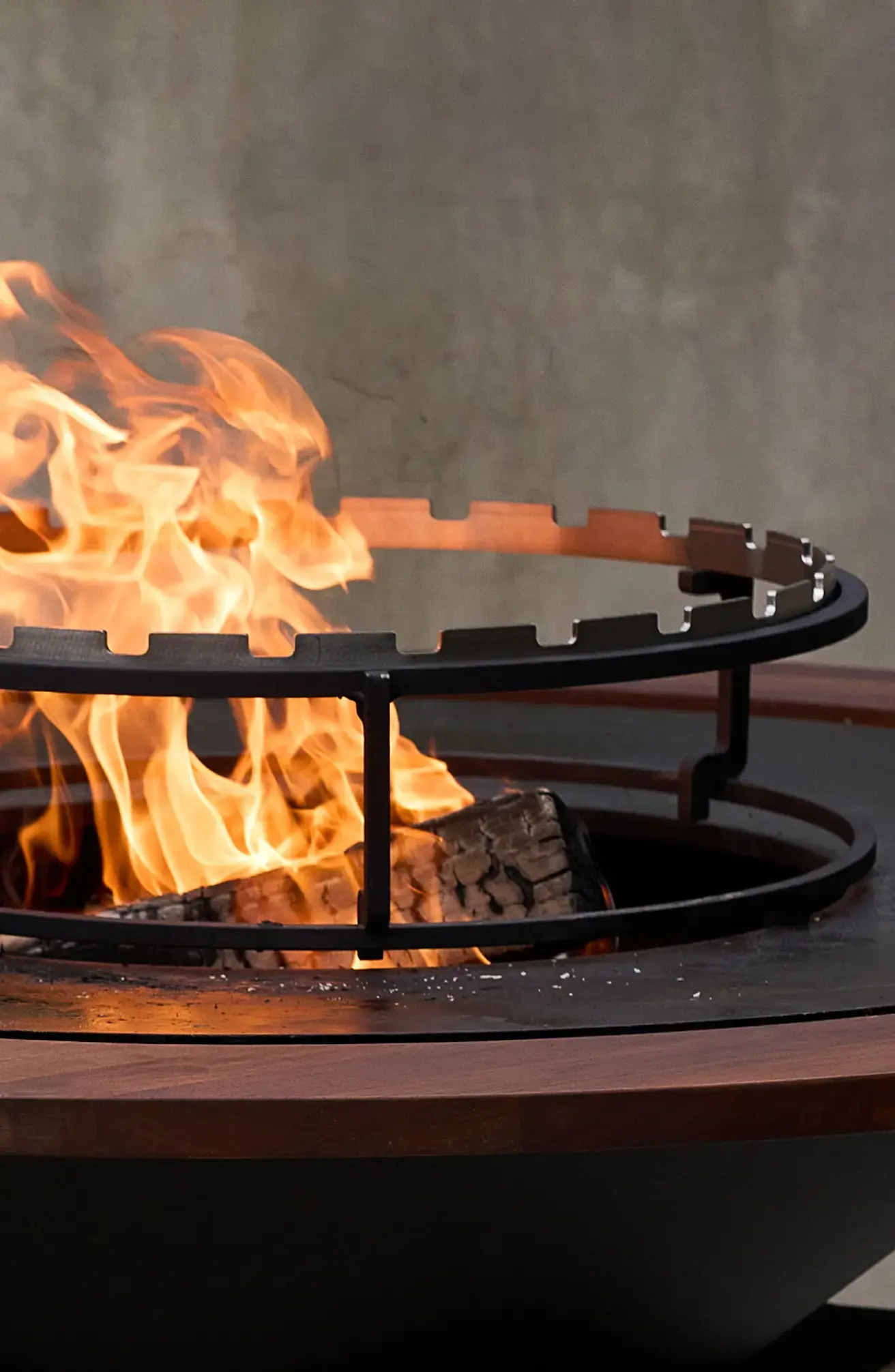 OFYR Horizontal Skewers Ring 100